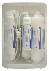 RO v�ztiszt�t� PurePro M800 kompakt sz�r�egys�gei
